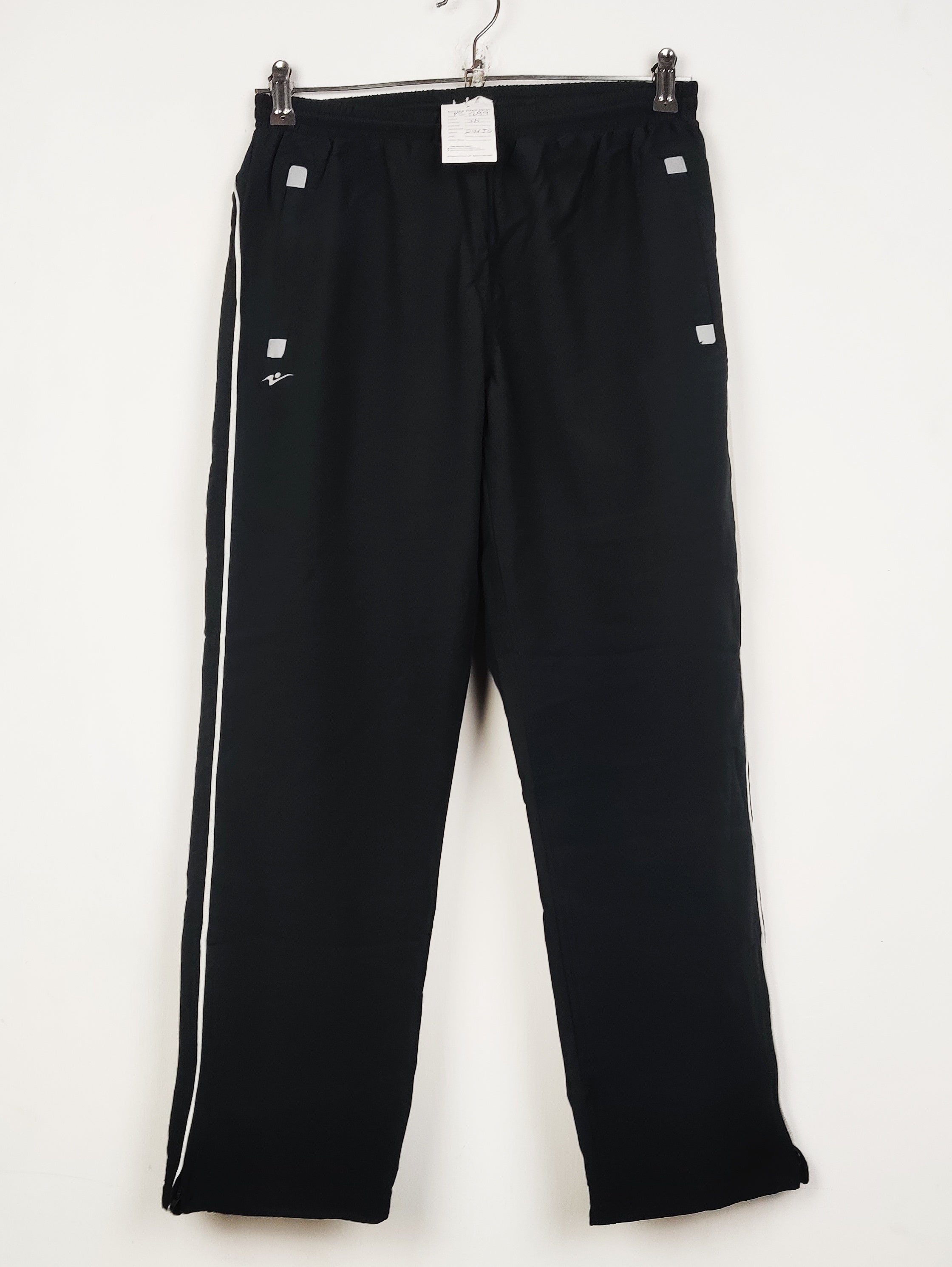 Buy online pre-used pre-loved 100% authentic & Original branded Pb Sports (MT-1299) available in Pakistan. Top international brands avilable.