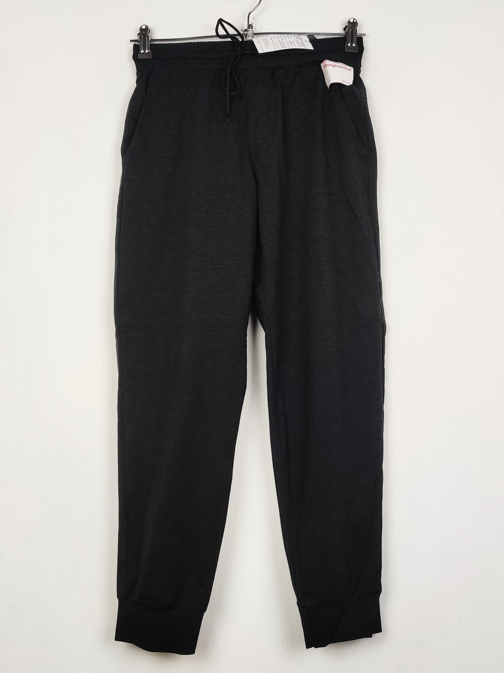 Buy online pre-used pre-loved 100% authentic & Original branded Uniqlo (MT-1319) available in Pakistan. Top international brands avilable.