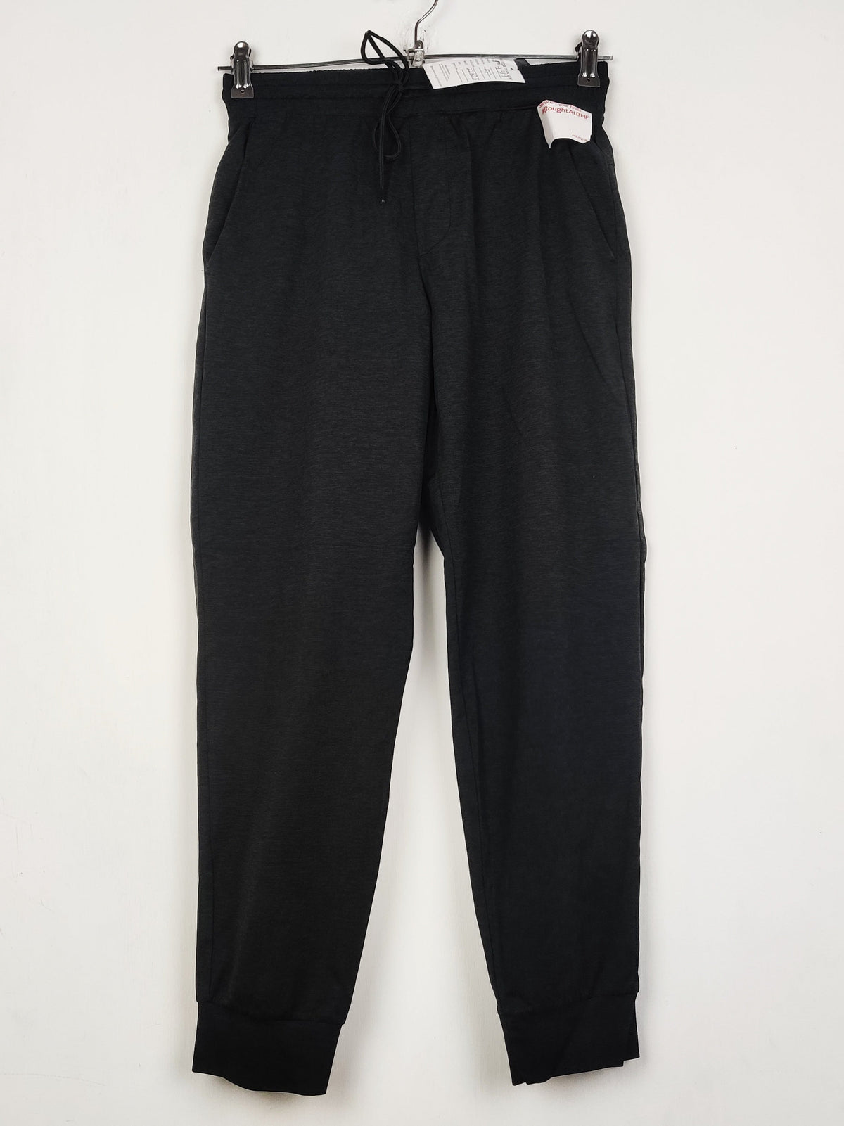 Buy online pre-used pre-loved 100% authentic & Original branded Uniqlo (MT-1319) available in Pakistan. Top international brands avilable.