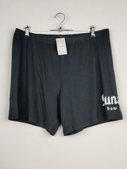 Buy online pre-used pre-loved 100% authentic & Original branded Shein (MT-1326) available in Pakistan. Top international brands avilable.