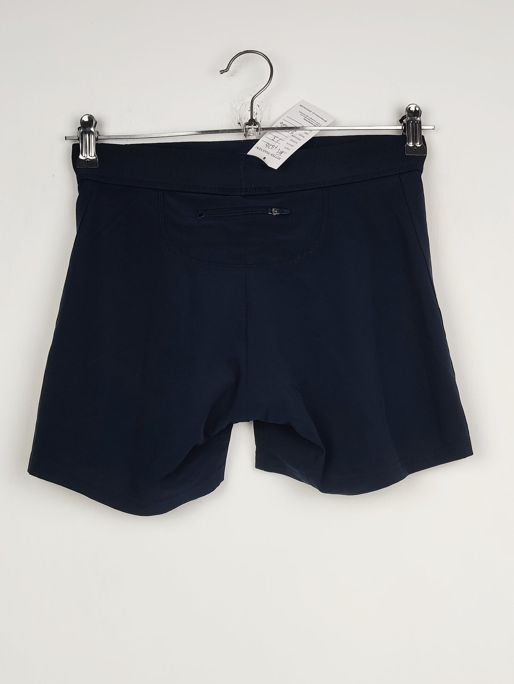Buy online pre-used pre-loved 100% authentic & Original branded Unknown Brand (MT-1336) available in Pakistan. Top international brands avilable.