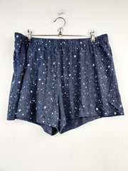 Buy online pre-used pre-loved 100% authentic & Original branded F&F (NL-1002) available in Pakistan. Top international brands avilable.