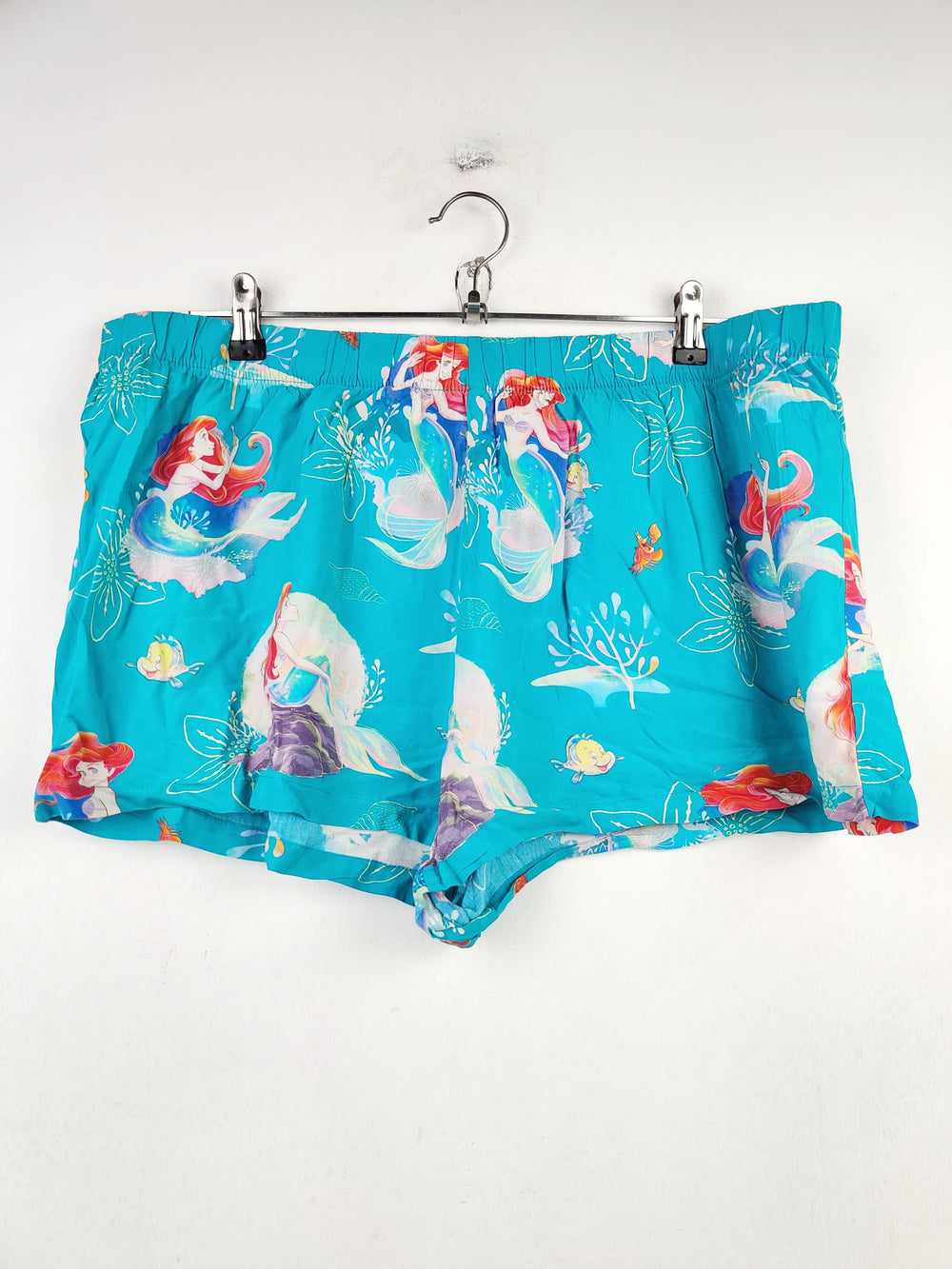 Buy online pre-used pre-loved 100% authentic & Original branded Primark (NL-1046) available in Pakistan. Top international brands avilable.