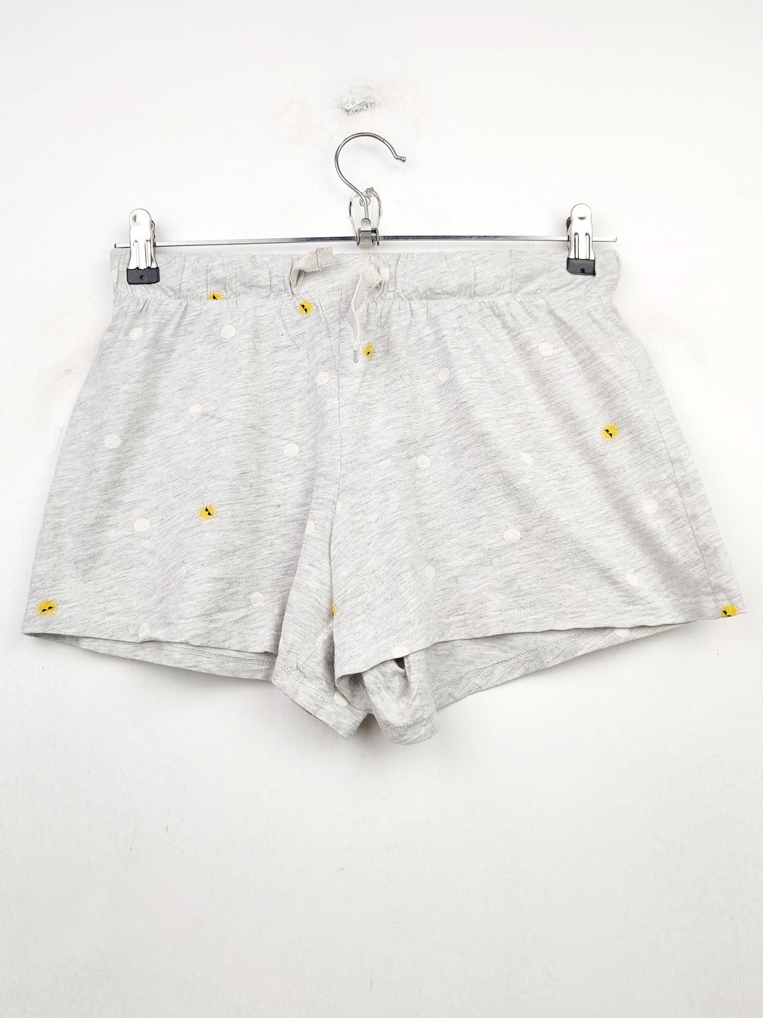 Buy online pre-used pre-loved 100% authentic & Original branded Marks & Spencer (NL-1271) available in Pakistan. Top international brands avilable.