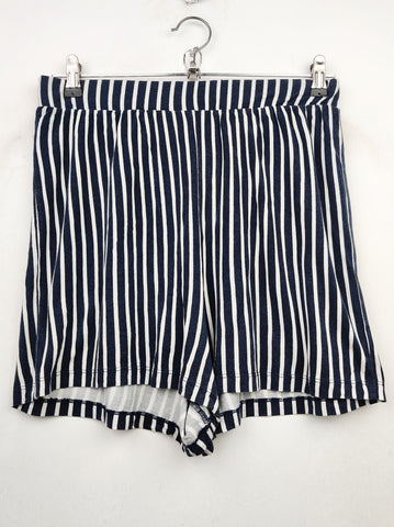 Buy online pre-used pre-loved 100% authentic & Original branded Asos (NL-1273) available in Pakistan. Top international brands avilable.