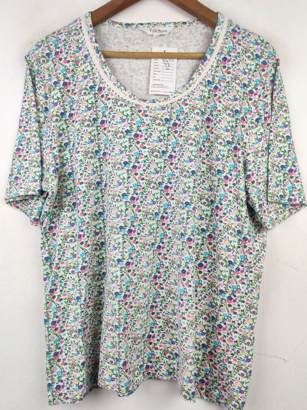 Buy online pre-used pre-loved 100% authentic & Original branded Tulchan (NL-1513) available in Pakistan. Top international brands avilable.