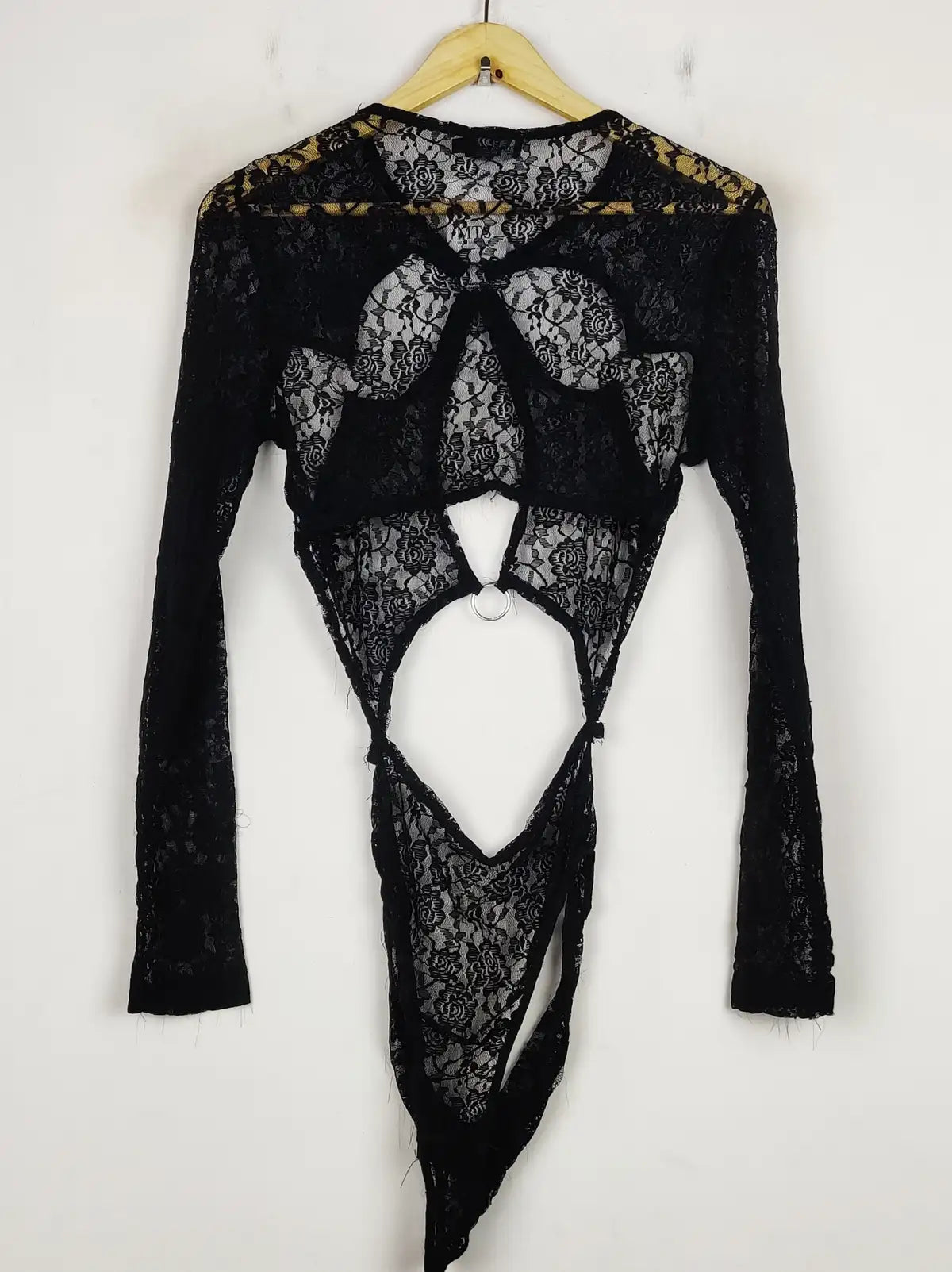 Prettylittlething (NL-1682)