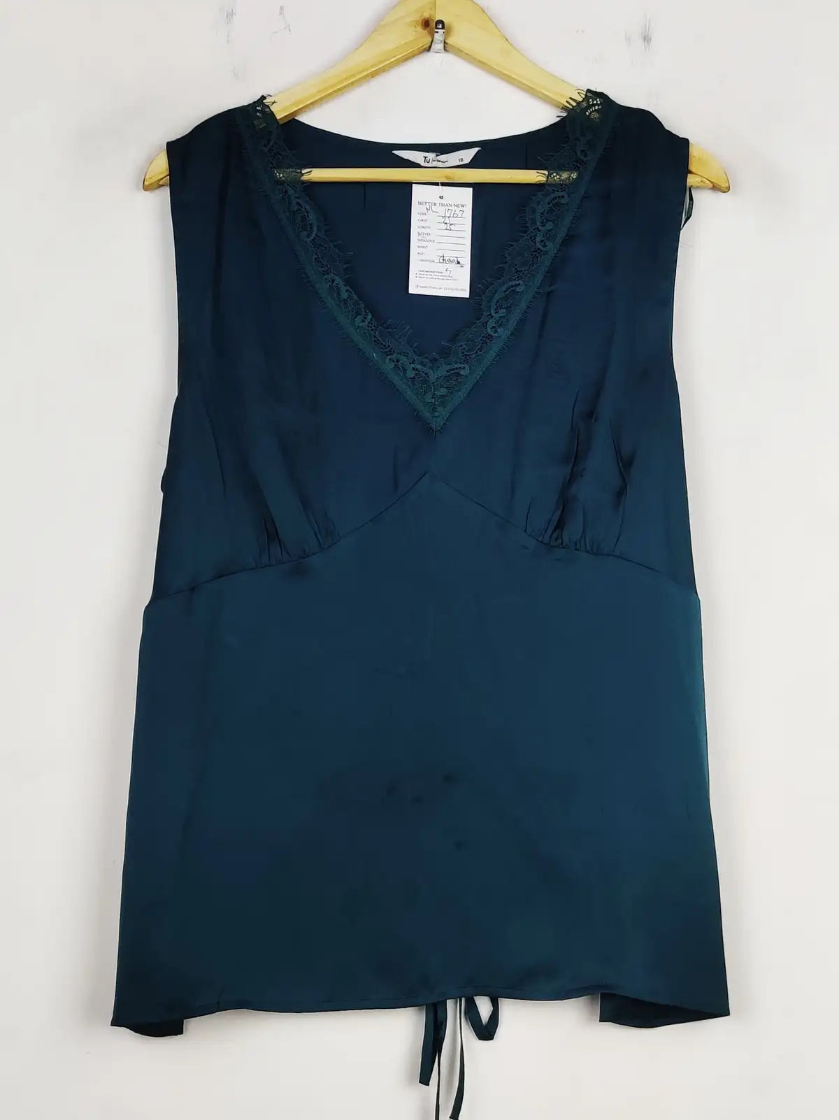 Buy online pre-used pre-loved 100% authentic & Original branded Tu (NL-1767) available in Pakistan. Top international brands avilable.
