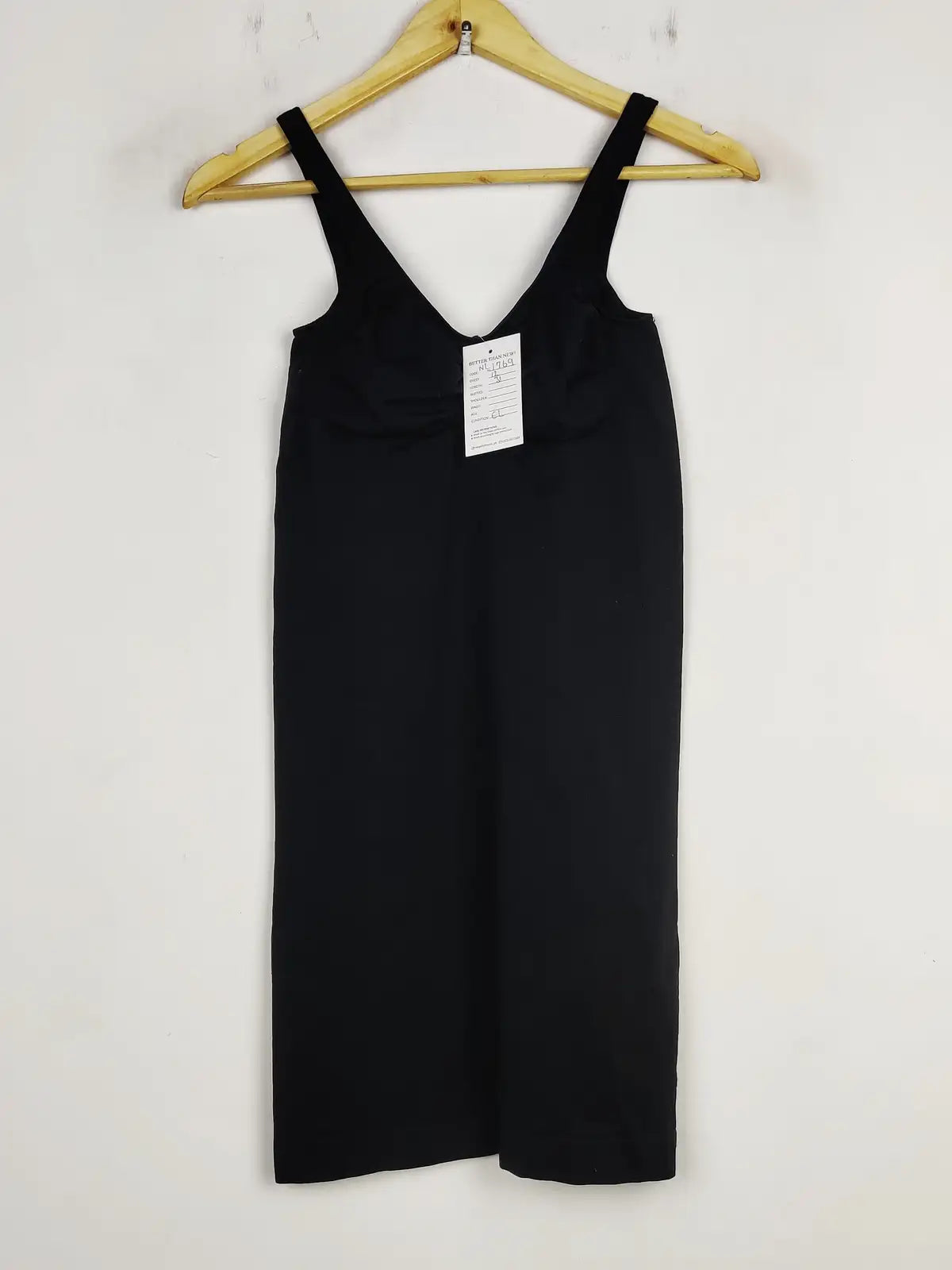 Buy online pre-used pre-loved 100% authentic & Original branded Bodyfit (NL-1769) available in Pakistan. Top international brands avilable.