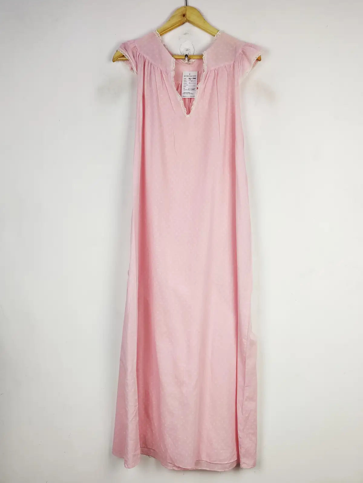 Buy online pre-used pre-loved 100% authentic & Original branded Unknown Brand (NL-1885) available in Pakistan. Top international brands avilable.