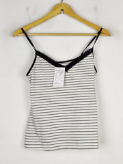 Buy online pre-used pre-loved 100% authentic & Original branded Unknown Brand (NL-1901) available in Pakistan. Top international brands avilable.