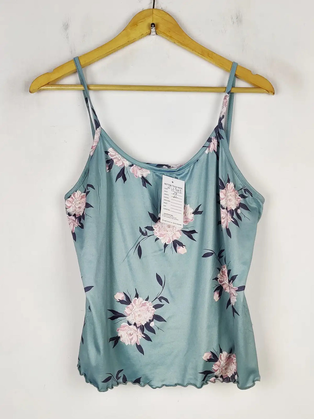 Buy online pre-used pre-loved 100% authentic & Original branded Unknown Brand (NL-1903) available in Pakistan. Top international brands avilable.