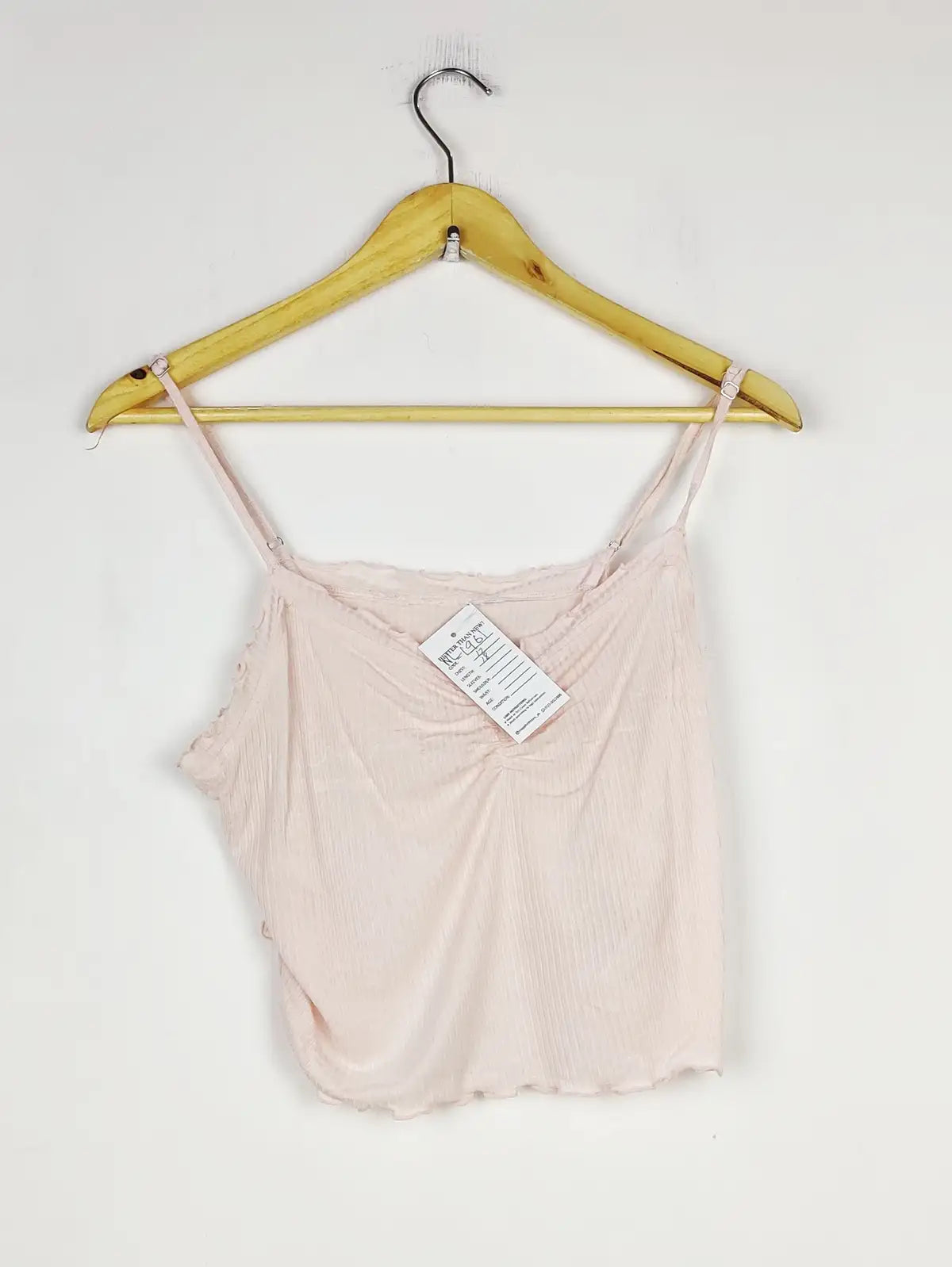 Buy online pre-used pre-loved 100% authentic & Original branded Unknown Brand (NL-1961) available in Pakistan. Top international brands avilable.