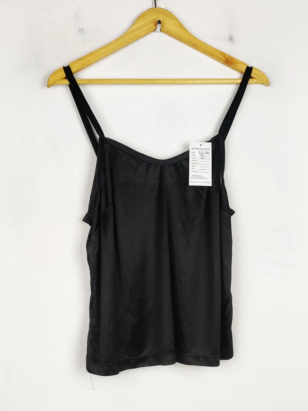 Buy online pre-used pre-loved 100% authentic & Original branded Unknown Brand (NL-1988) available in Pakistan. Top international brands avilable.