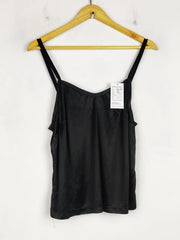 Buy online pre-used pre-loved 100% authentic & Original branded Unknown Brand (NL-1988) available in Pakistan. Top international brands avilable.
