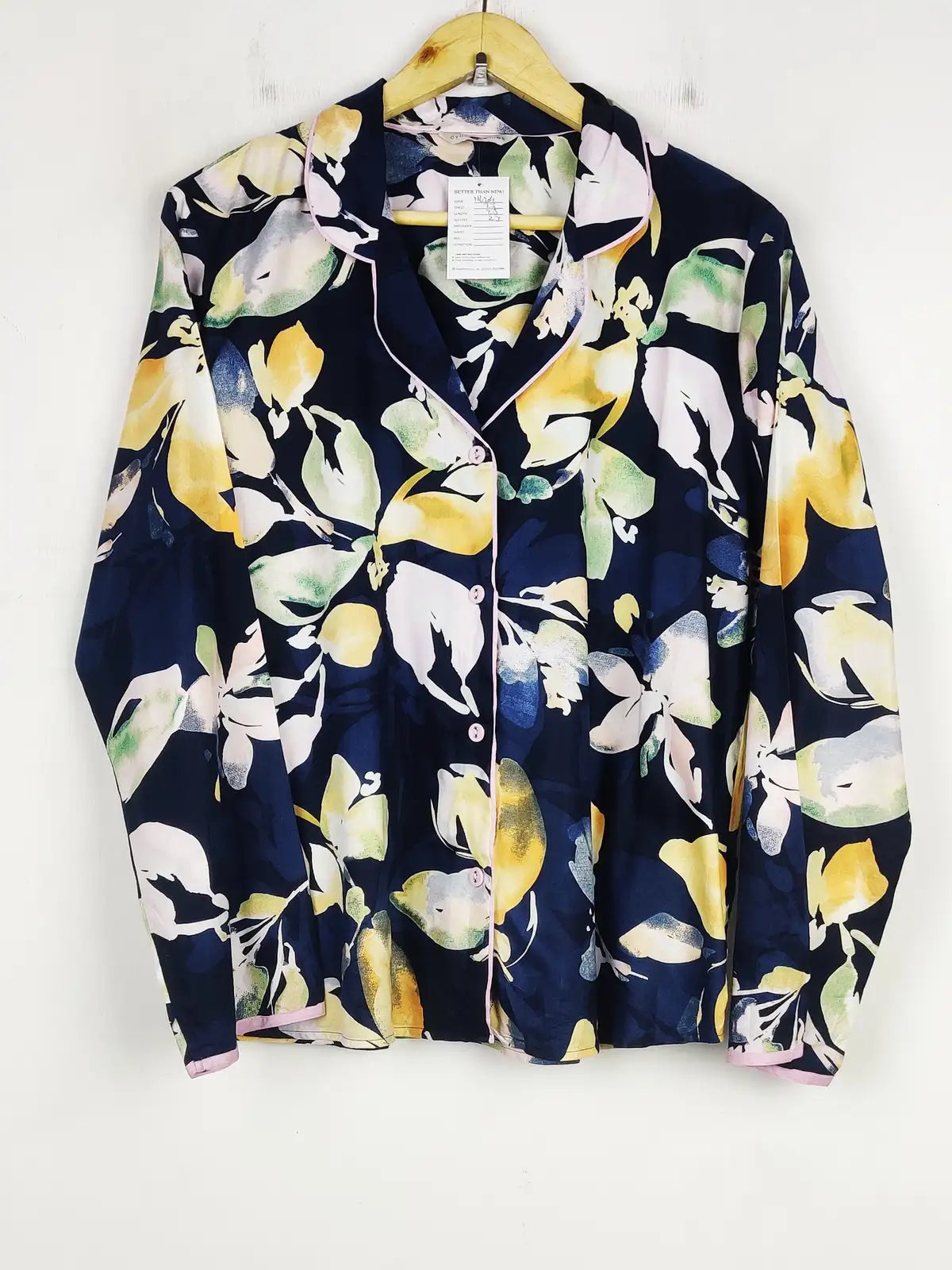 Buy online pre-used pre-loved 100% authentic & Original branded Cyberjammies (NL-2014) available in Pakistan. Top international brands avilable.