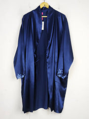 Buy online pre-used pre-loved 100% authentic & Original branded Reger (NL-2034) available in Pakistan. Top international brands avilable.