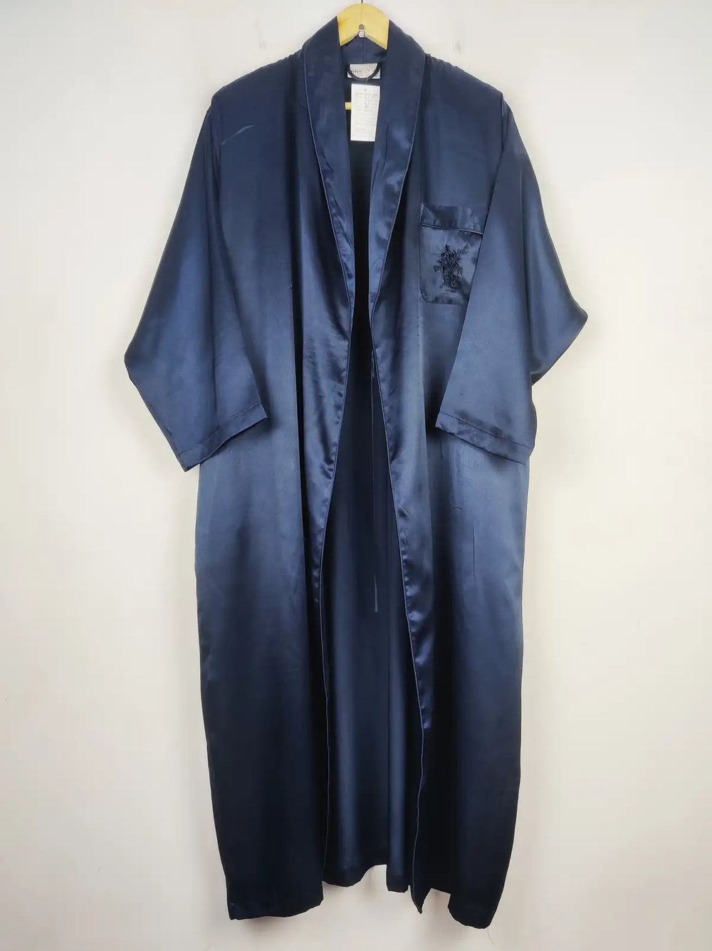 Buy online pre-used pre-loved 100% authentic & Original branded Bhs (NL-2055) available in Pakistan. Top international brands avilable.