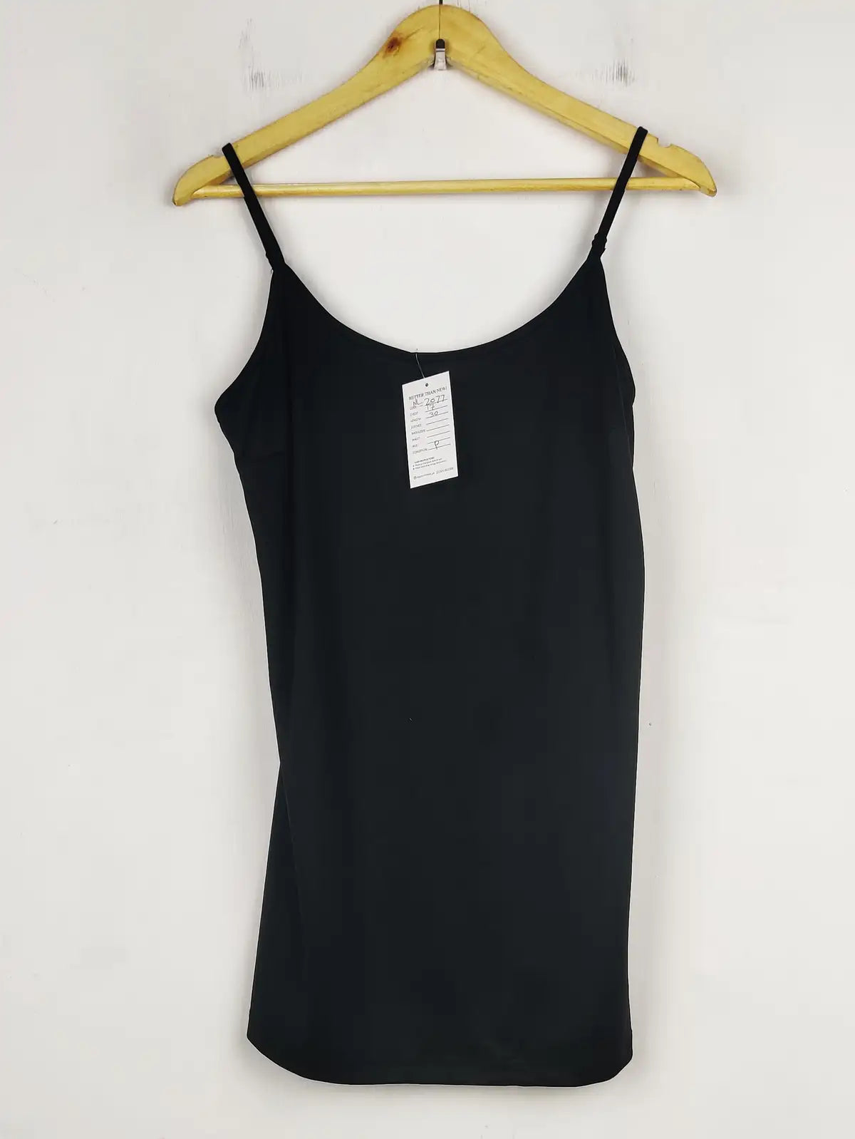 Buy online pre-used pre-loved 100% authentic & Original branded Unknown Brand (NL-2077) available in Pakistan. Top international brands avilable.