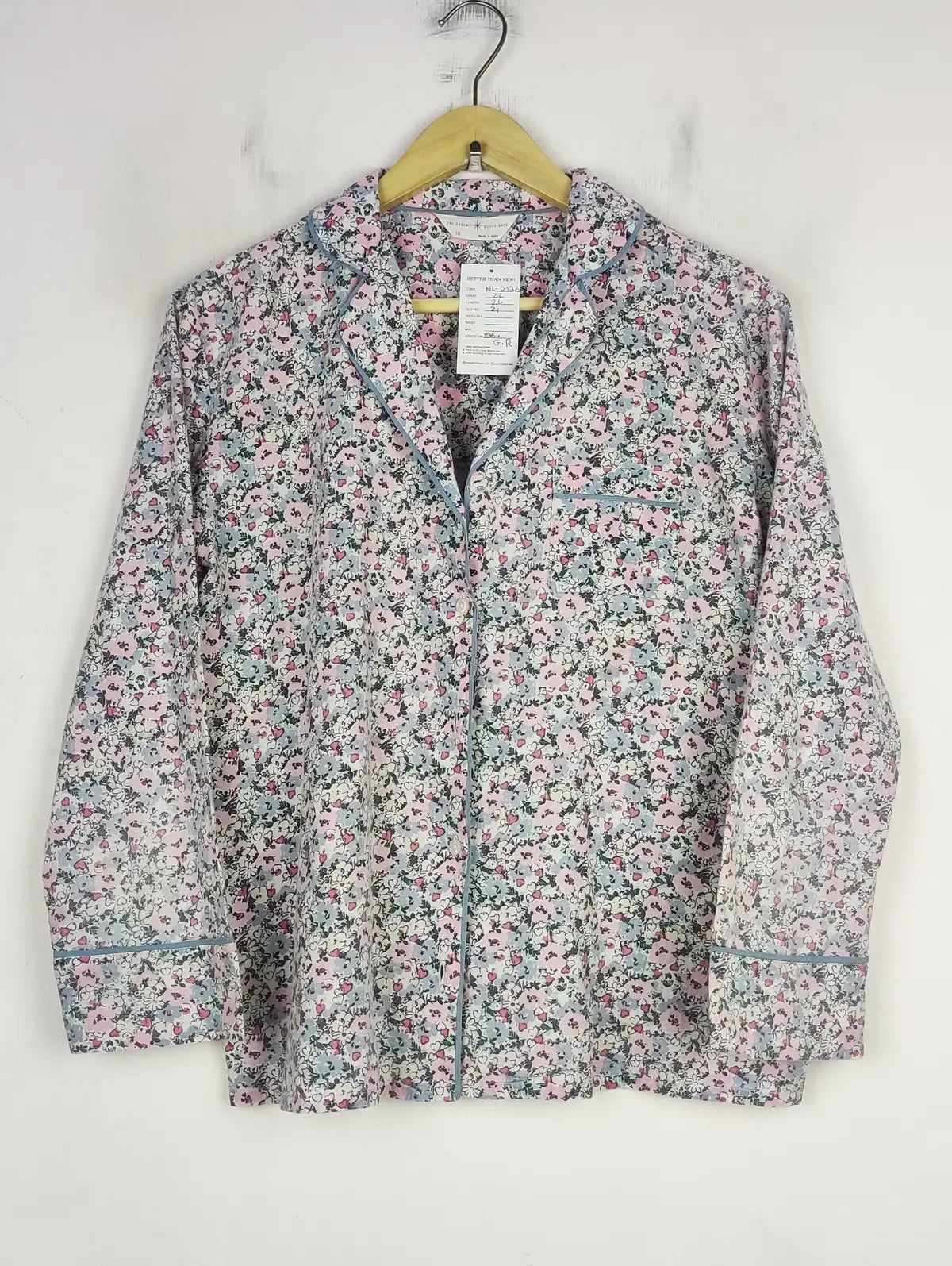Buy online pre-used pre-loved 100% authentic & Original branded Mark & Spencer (NL-2126) available in Pakistan. Top international brands avilable.