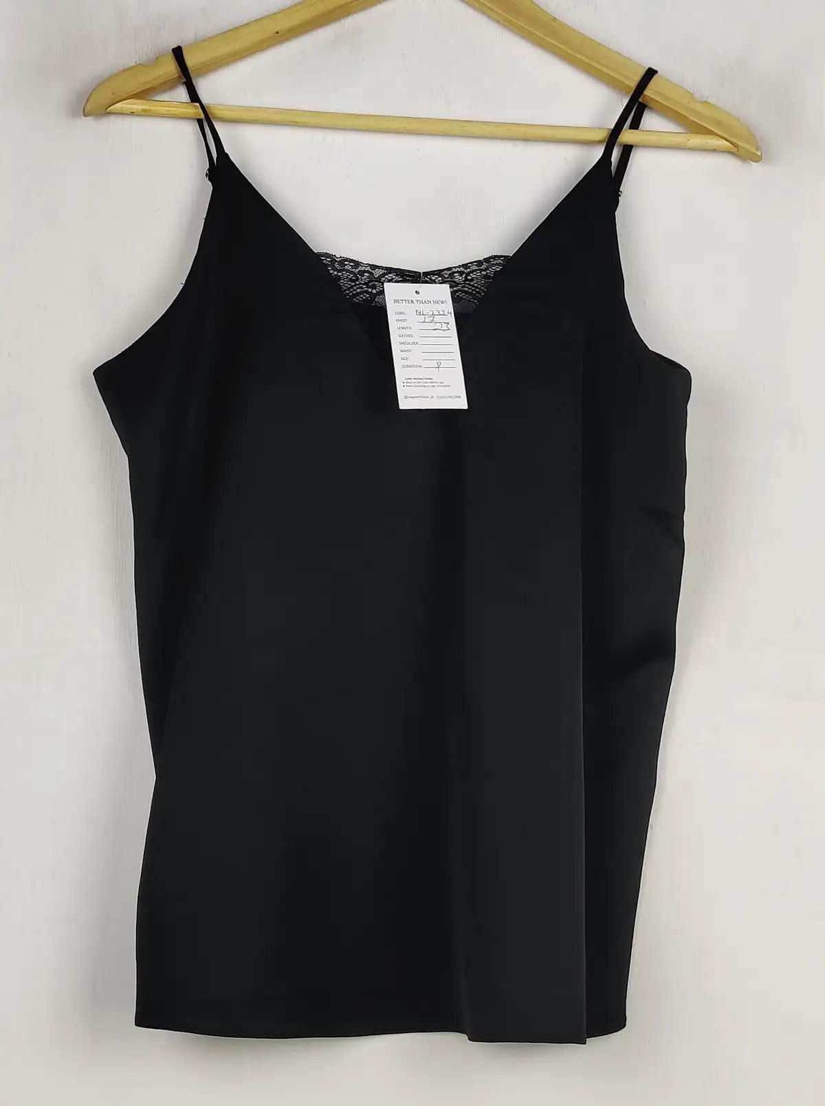 Buy online pre-used pre-loved 100% authentic & Original branded River Island (NL-2324) available in Pakistan. Top international brands avilable.