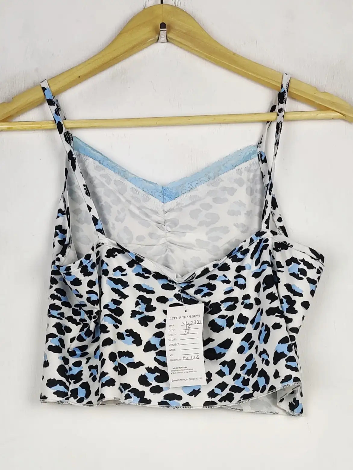 Buy online pre-used pre-loved 100% authentic & Original branded Shein (NL-2332) available in Pakistan. Top international brands avilable.