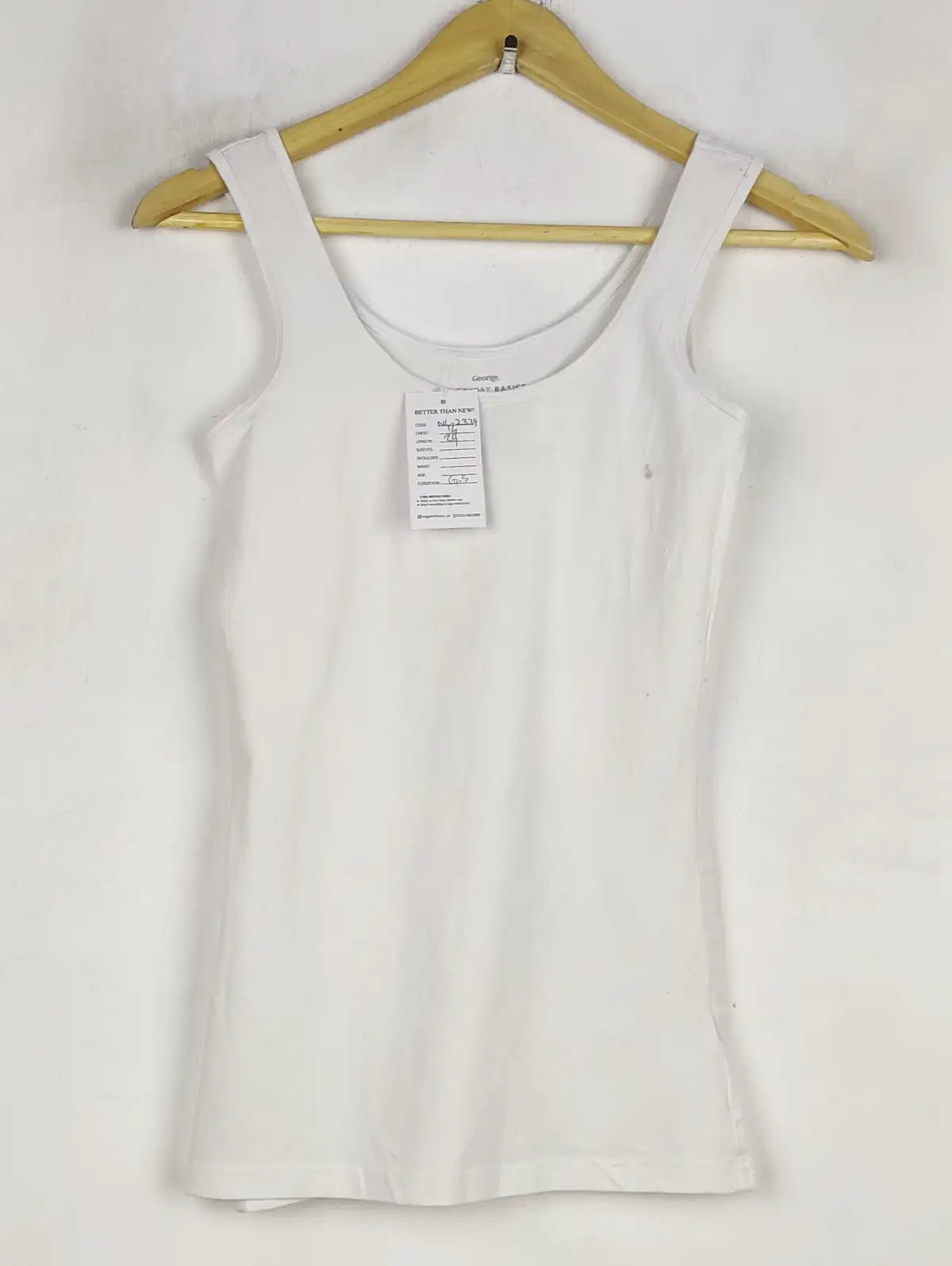 Buy online pre-used pre-loved 100% authentic & Original branded George (NL-2334) available in Pakistan. Top international brands avilable.