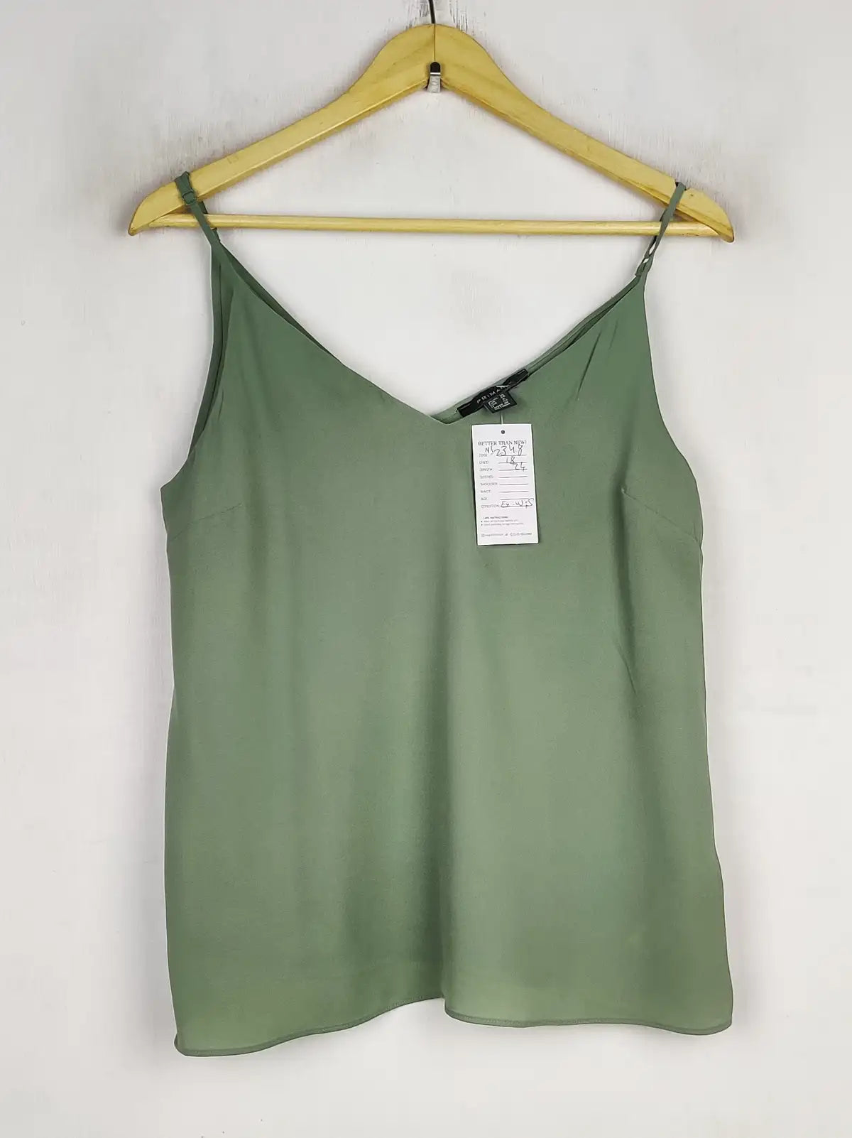 Buy online pre-used pre-loved 100% authentic & Original branded Primark (NL-2348) available in Pakistan. Top international brands avilable.