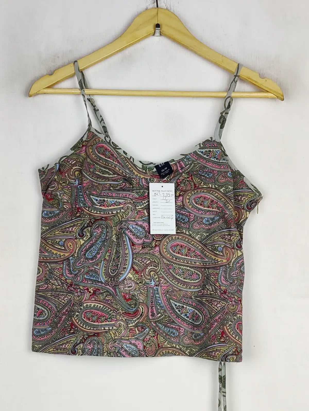 Buy online pre-used pre-loved 100% authentic & Original branded Gap (NL-2350) available in Pakistan. Top international brands avilable.