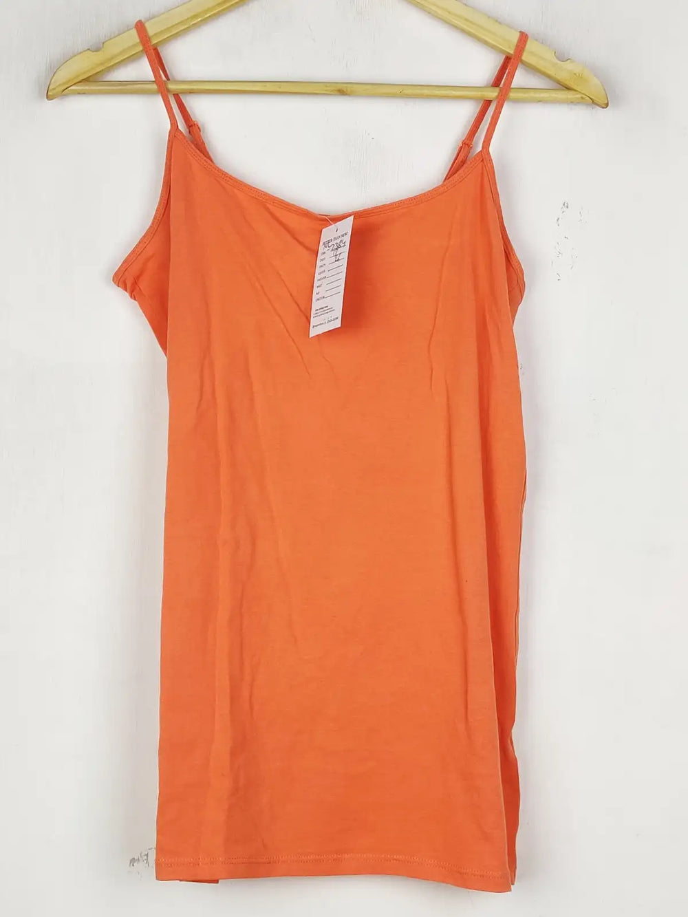 Buy online pre-used pre-loved 100% authentic & Original branded Unknown Brand (NL-2384) available in Pakistan. Top international brands avilable.