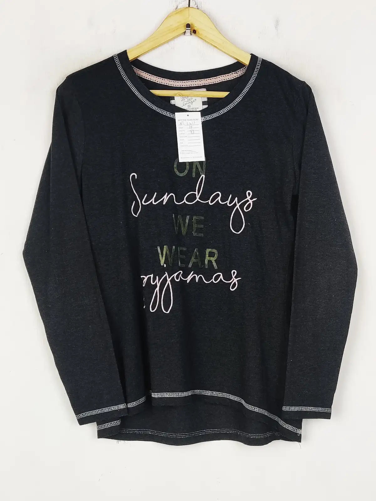 Buy online pre-used pre-loved 100% authentic & Original branded Love To Lounge (NL-2411) available in Pakistan. Top international brands avilable.
