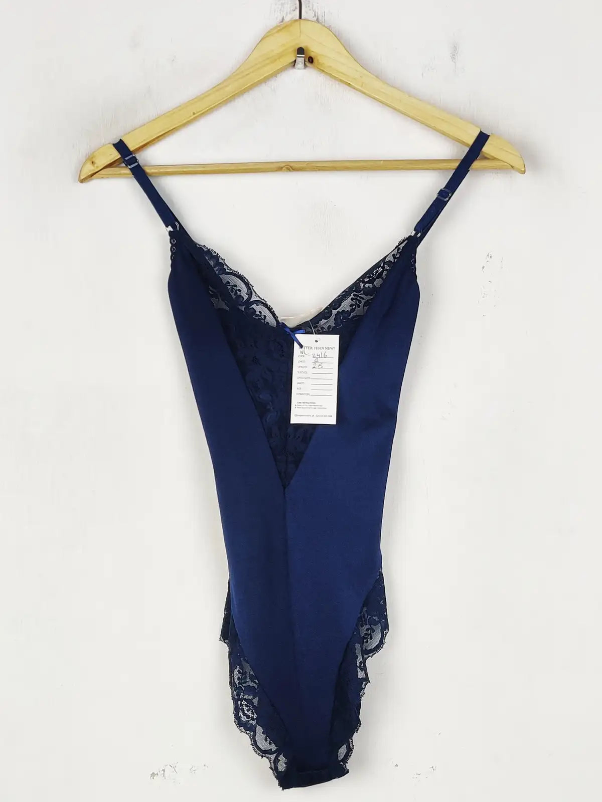 Buy online pre-used pre-loved 100% authentic & Original branded Body Wear (NL-2416) available in Pakistan. Top international brands avilable.