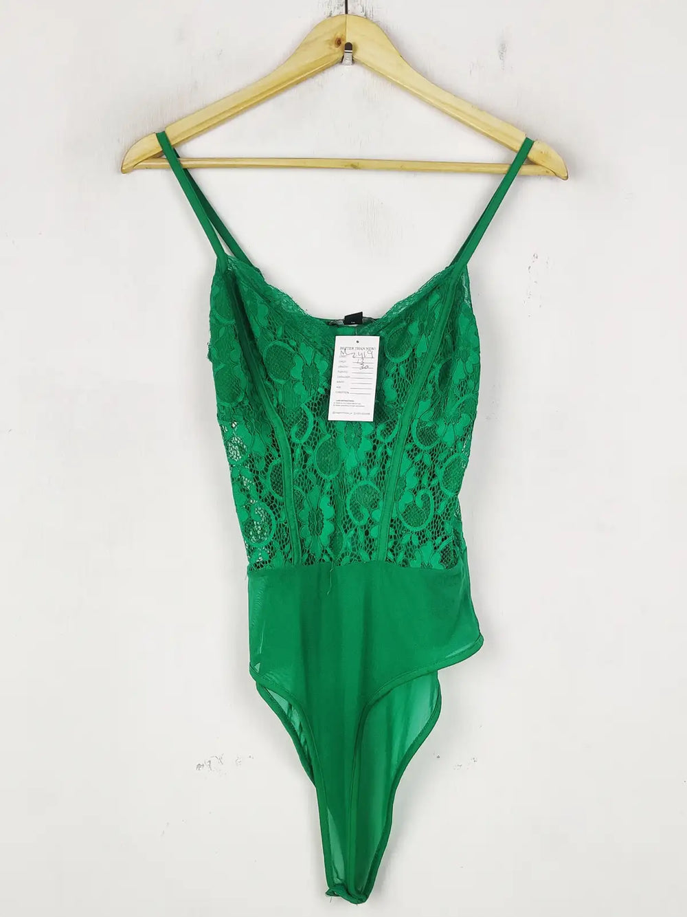 Buy online pre-used pre-loved 100% authentic & Original branded New Look (NL-2419) available in Pakistan. Top international brands avilable.