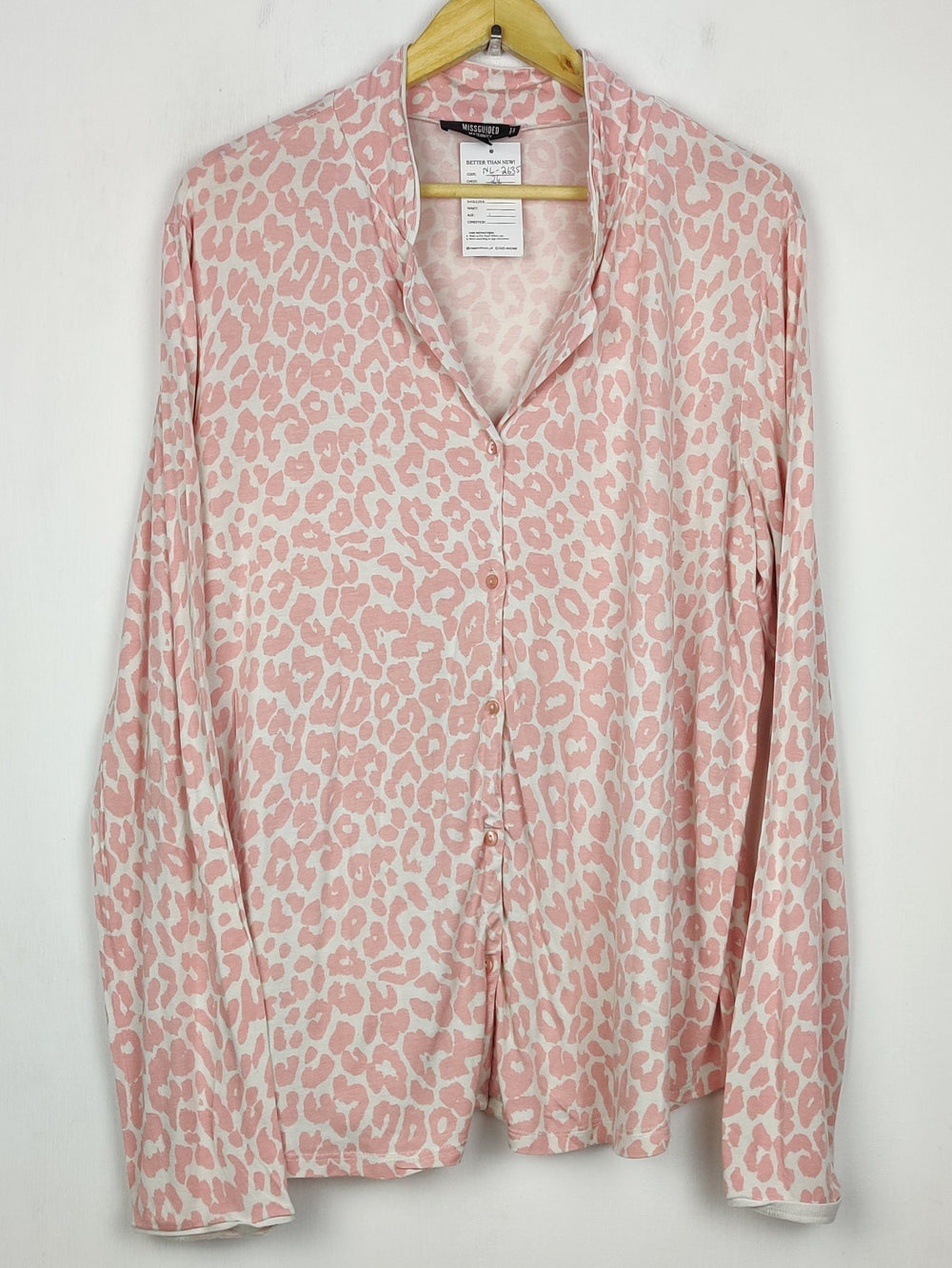 Buy online pre-used pre-loved 100% authentic & Original branded Missguided (NL-2635) available in Pakistan. Top international brands avilable.