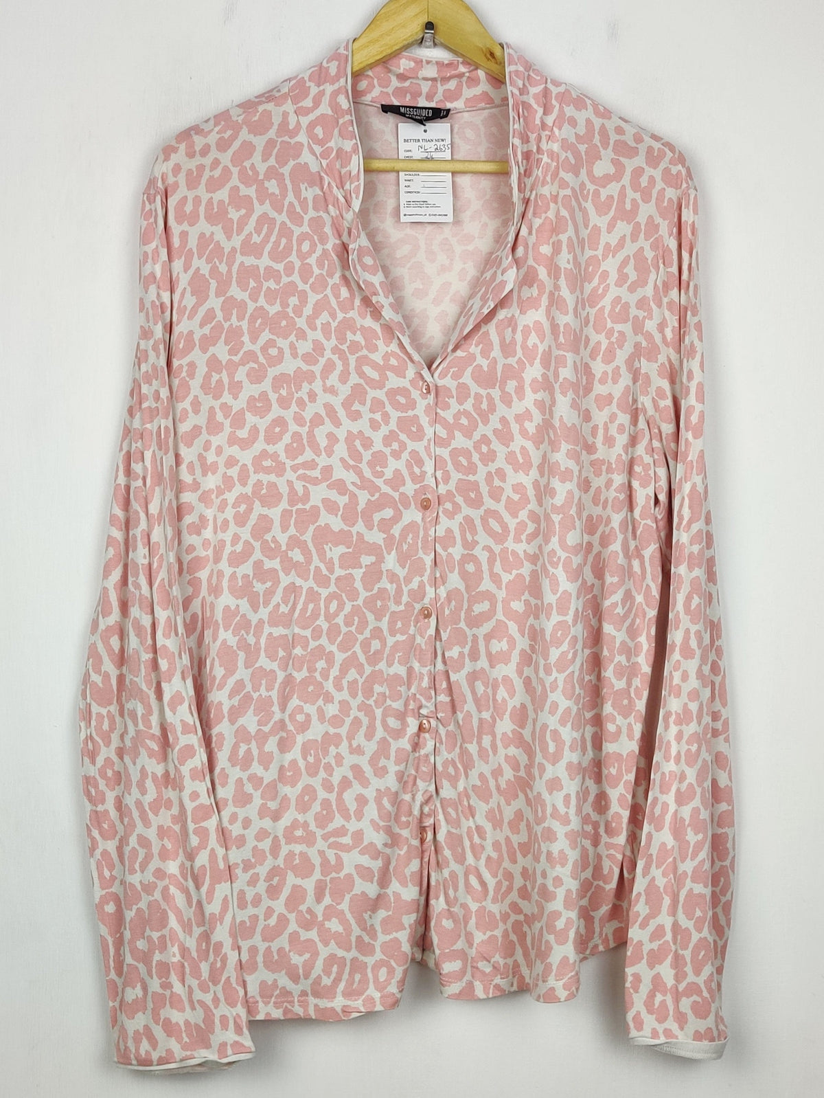 Buy online pre-used pre-loved 100% authentic & Original branded Missguided (NL-2635) available in Pakistan. Top international brands avilable.