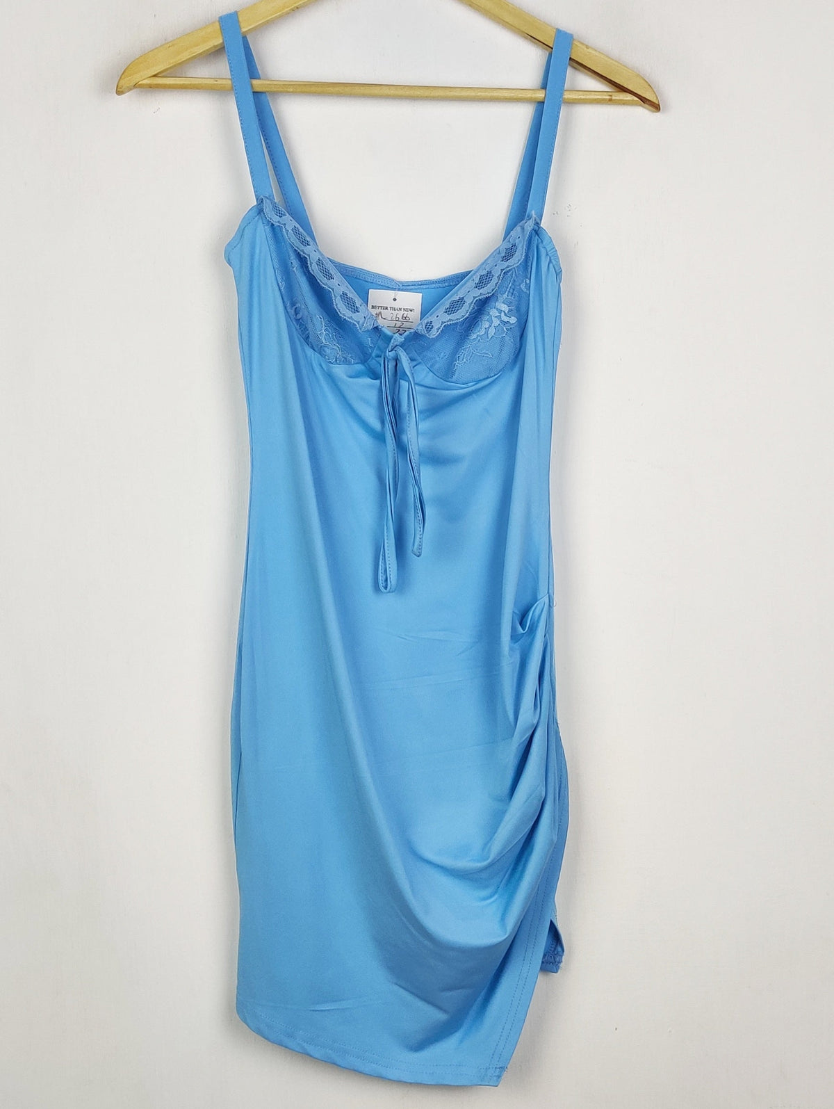 Buy online pre-used pre-loved 100% authentic & Original branded Unknown Brand (NL-2666) available in Pakistan. Top international brands avilable.