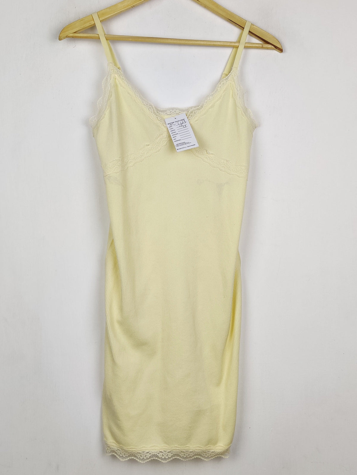 Buy online pre-used pre-loved 100% authentic & Original branded Primark (NL-2668) available in Pakistan. Top international brands avilable.