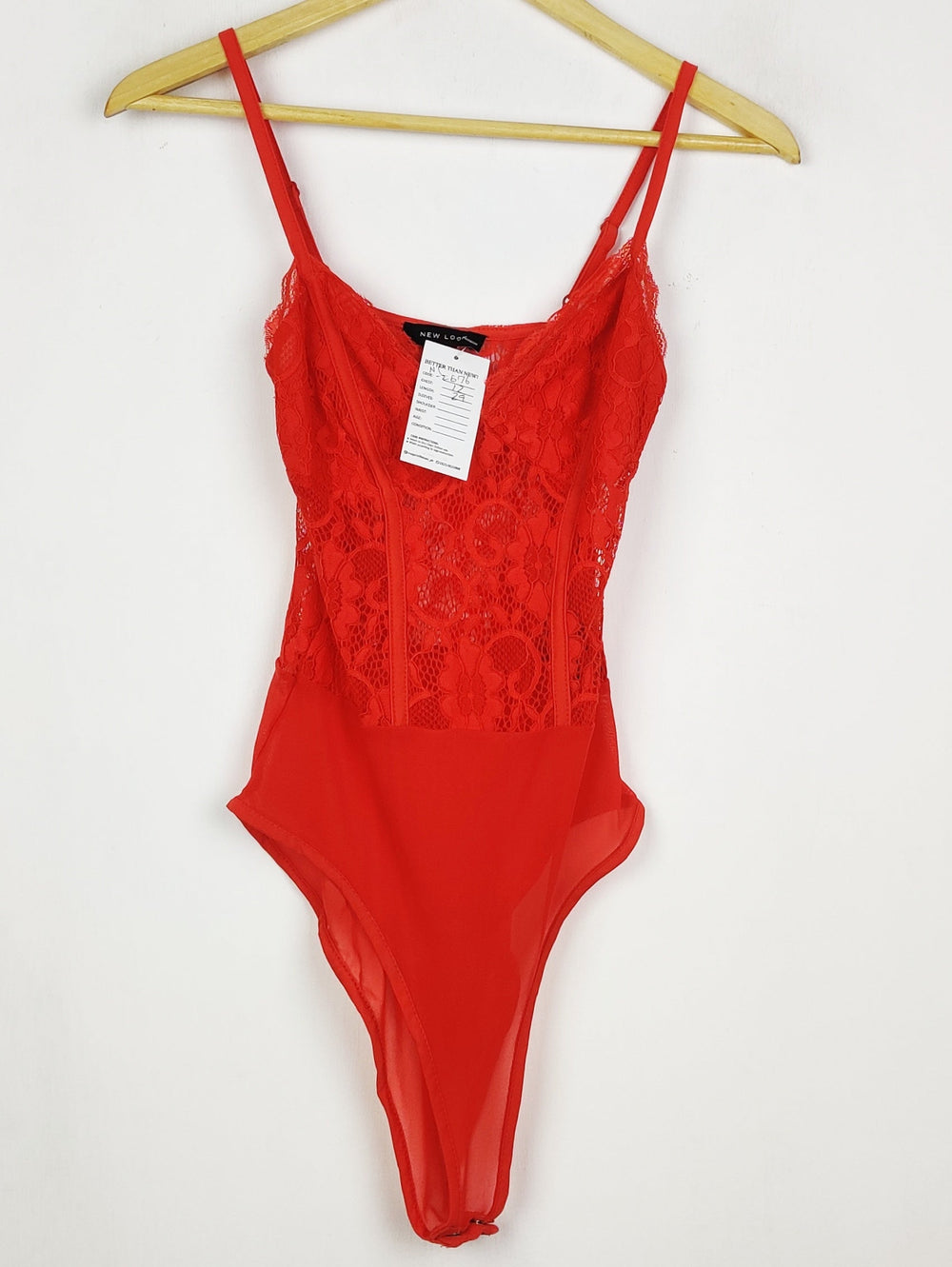 Buy online pre-used pre-loved 100% authentic & Original branded New Look (NL-2676) available in Pakistan. Top international brands avilable.