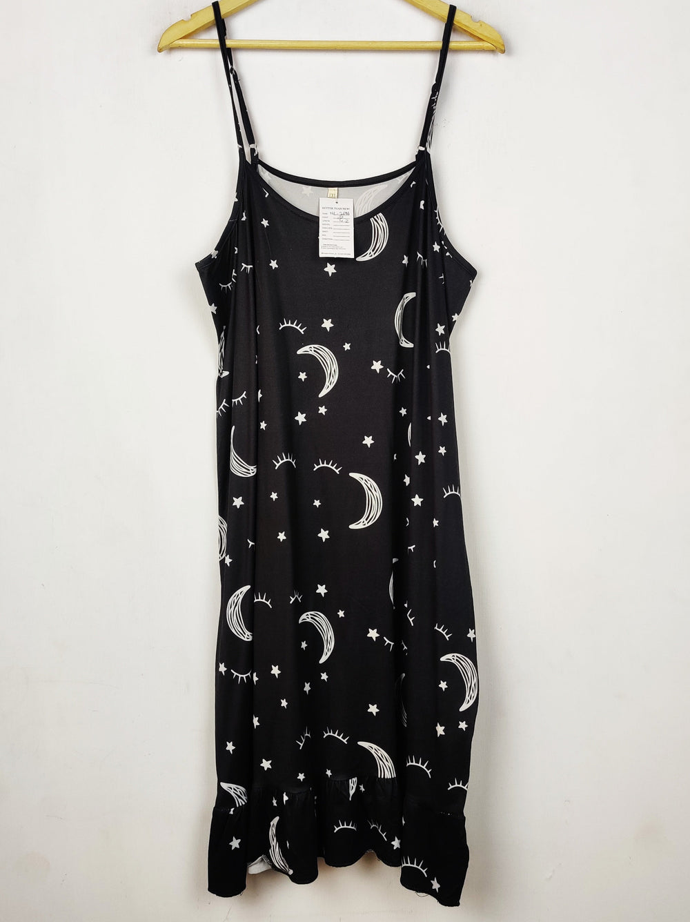 Buy online pre-used pre-loved 100% authentic & Original branded Unknown Brand (NL-2696) available in Pakistan. Top international brands avilable.
