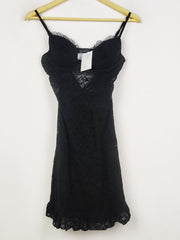 Buy online pre-used pre-loved 100% authentic & Original branded Victoria'S Secret (NL-2707) available in Pakistan. Top international brands avilable.