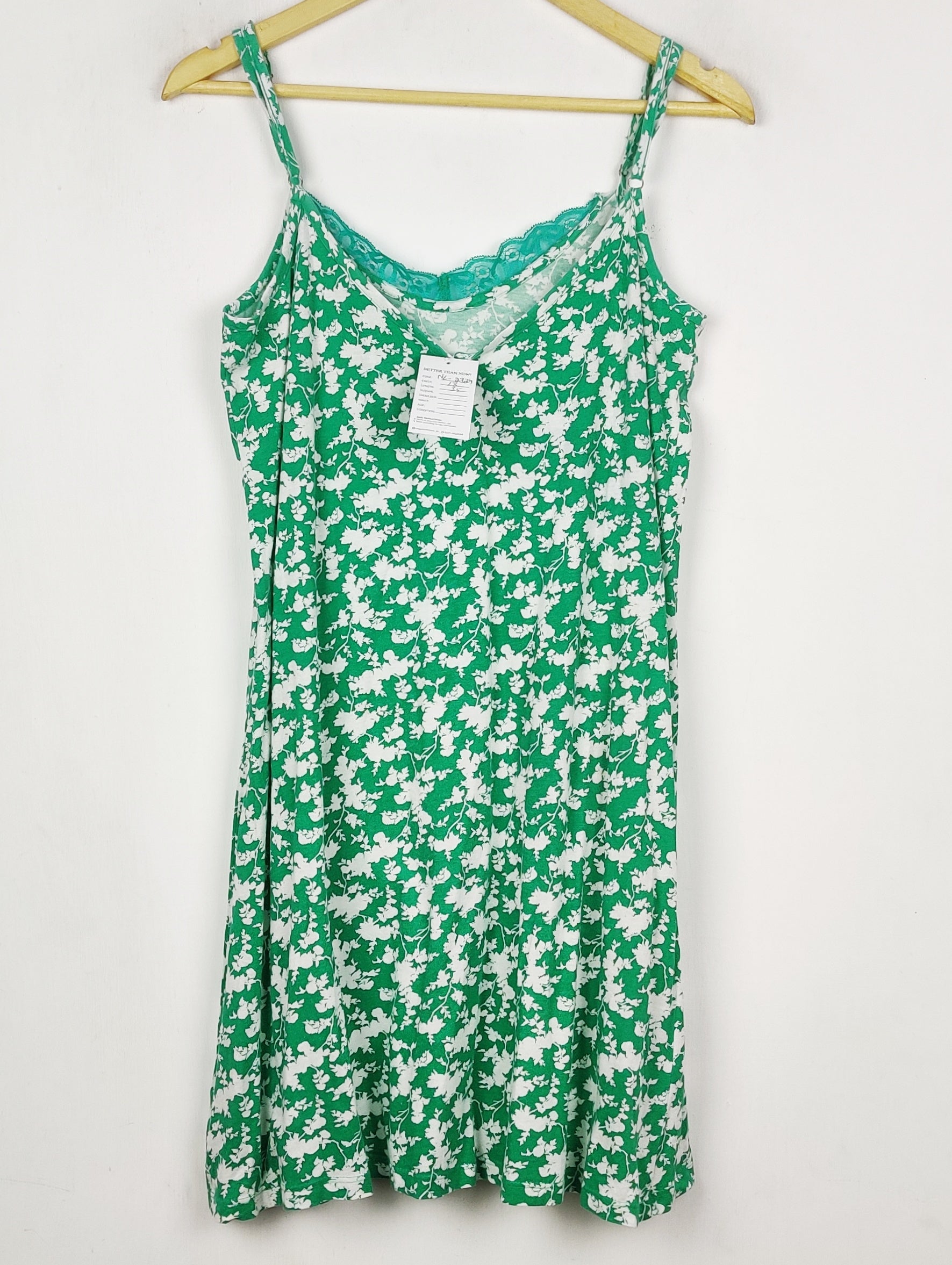Dunnes Stores (NL-2724)
