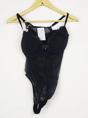 Buy online pre-used pre-loved 100% authentic & Original branded Unknown Brand (NL-2776) available in Pakistan. Top international brands avilable.