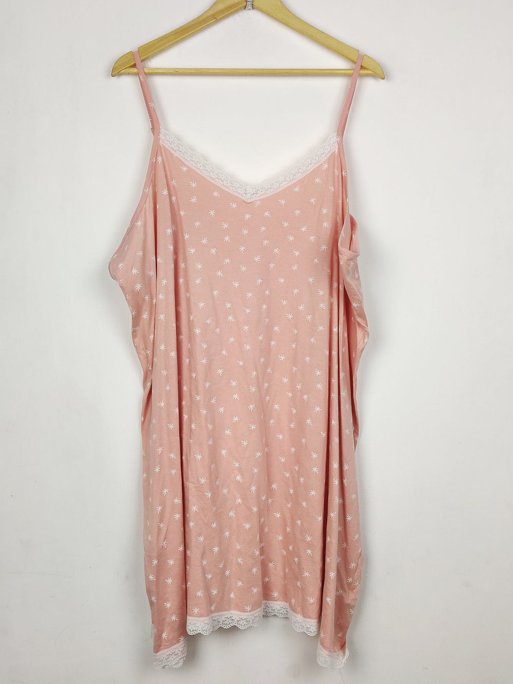 Buy online pre-used pre-loved 100% authentic & Original branded Dunnes Stores (NL-2791) available in Pakistan. Top international brands avilable.