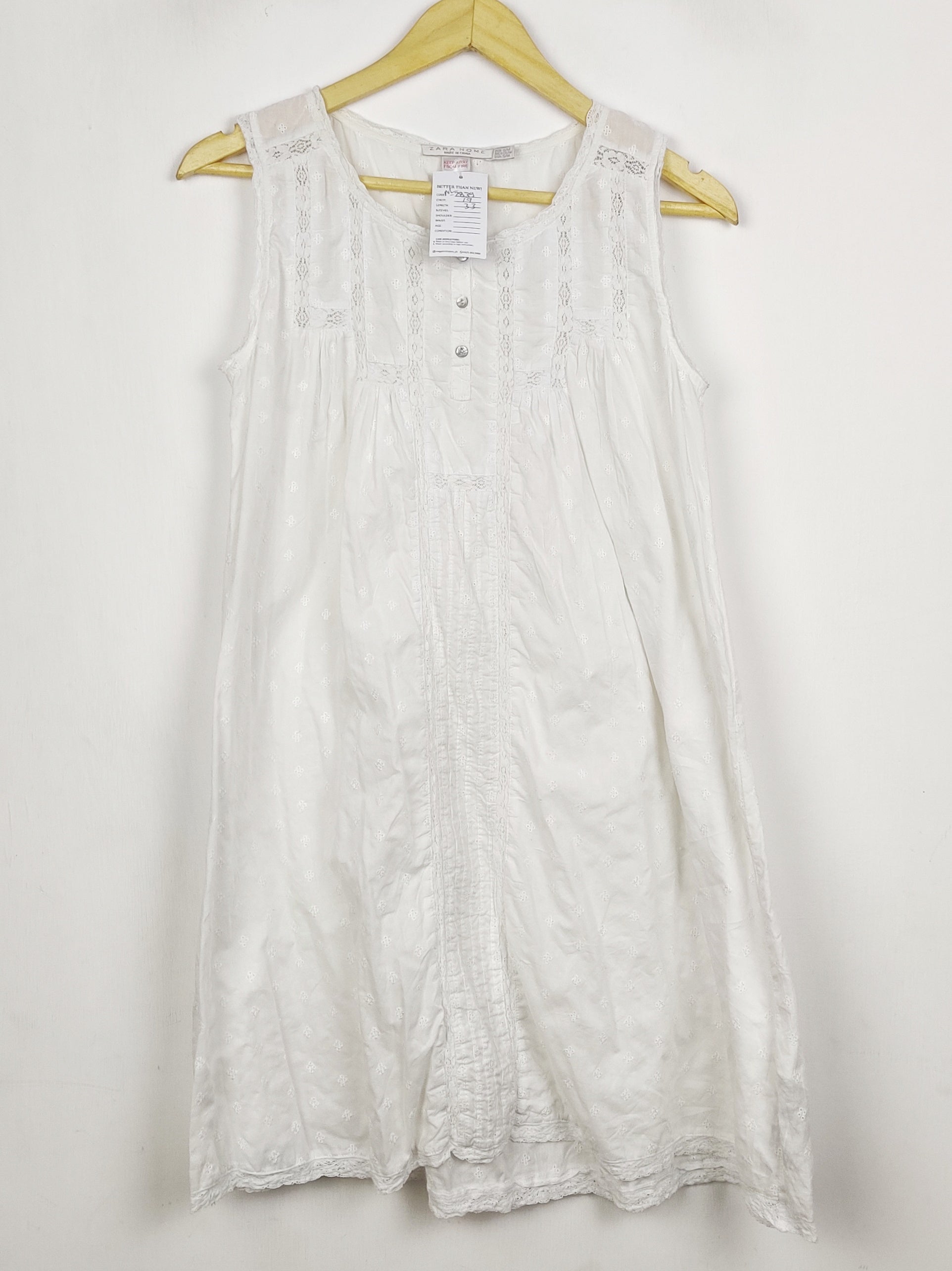 Buy online pre-used pre-loved 100% authentic & Original branded Zara (NL-2839) available in Pakistan. Top international brands avilable.