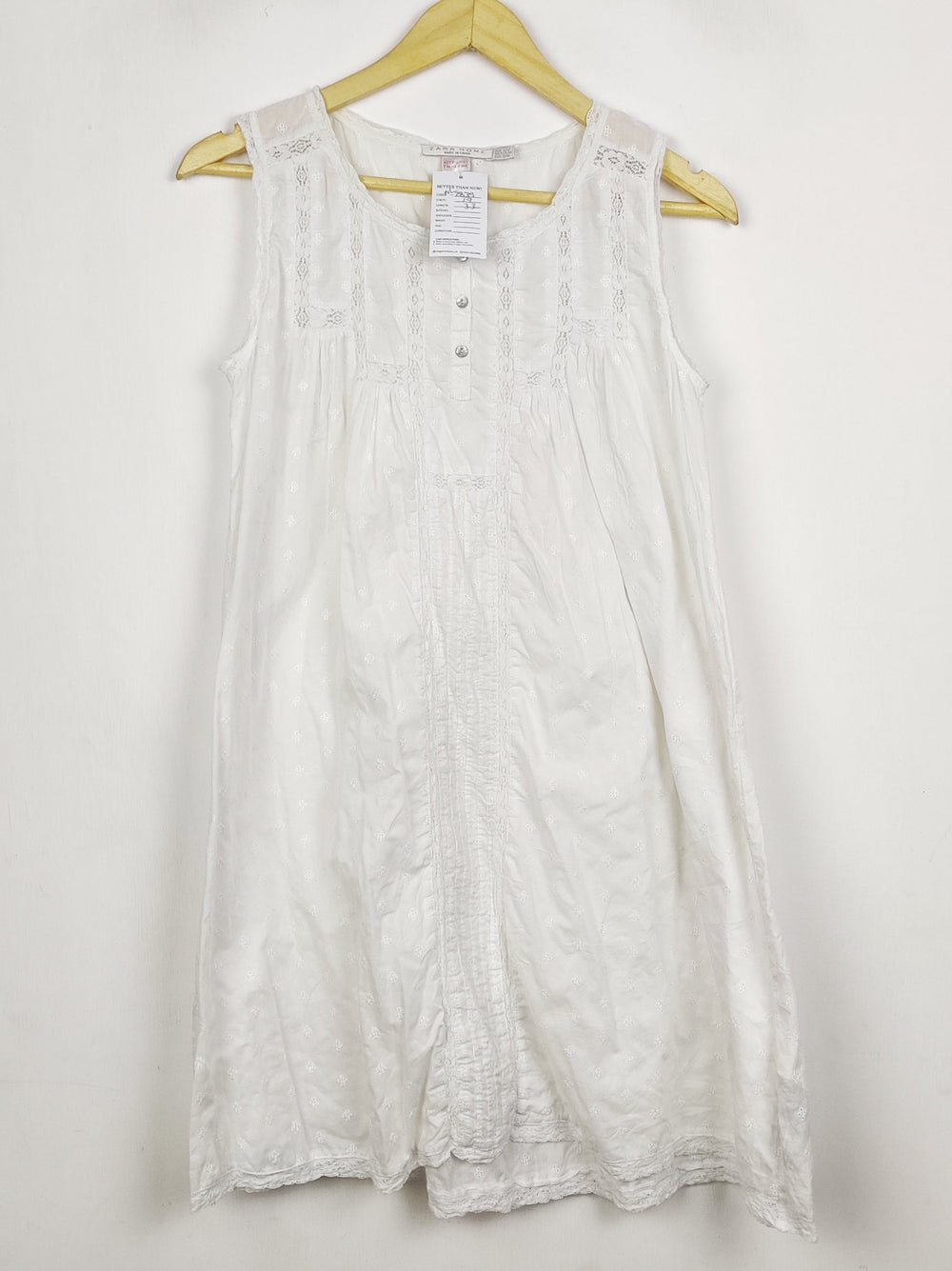 Buy online pre-used pre-loved 100% authentic & Original branded Zara (NL-2839) available in Pakistan. Top international brands avilable.