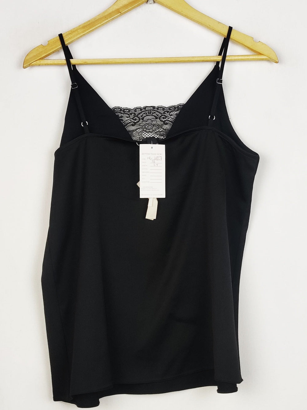 Buy online pre-used pre-loved 100% authentic & Original branded River Island (NL-2857) available in Pakistan. Top international brands avilable.