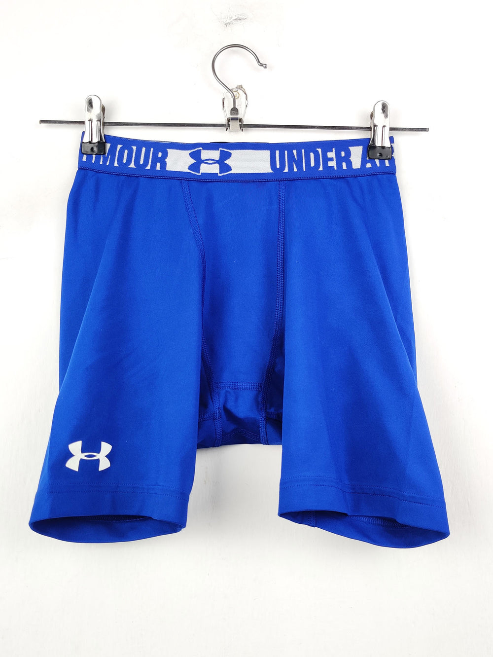 Buy online pre-used pre-loved 100% authentic & Original branded Underarmour (NL-767) available in Pakistan. Top international brands avilable.