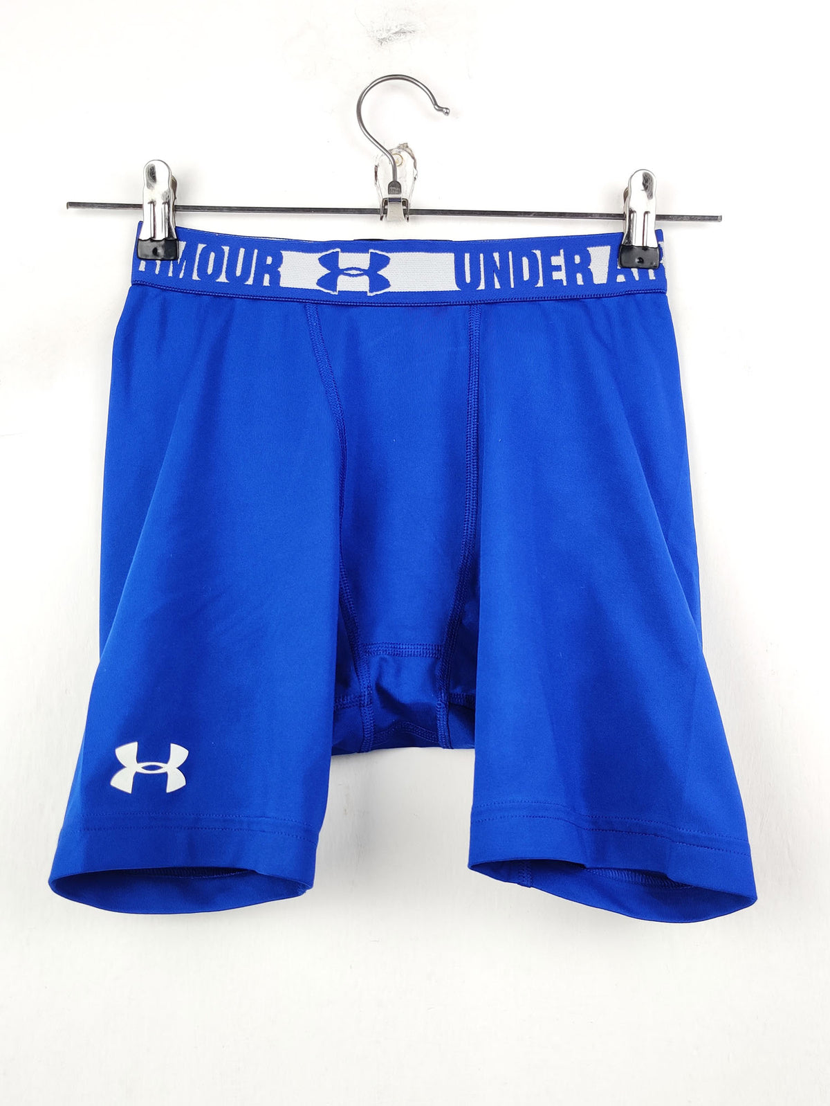 Buy online pre-used pre-loved 100% authentic & Original branded Underarmour (NL-767) available in Pakistan. Top international brands avilable.