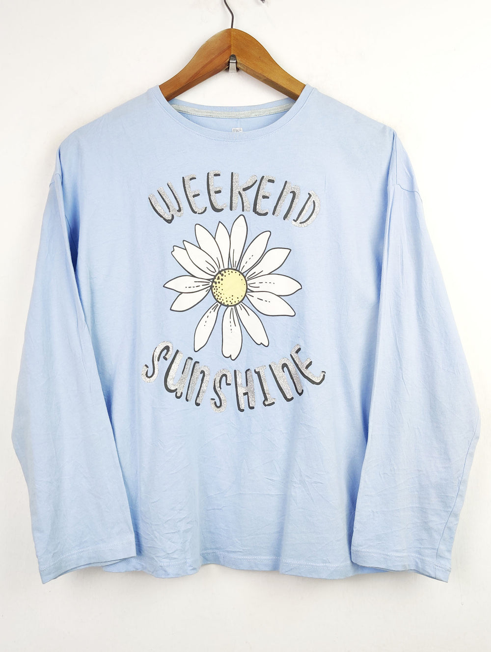 Buy online pre-used pre-loved 100% authentic & Original branded F&F (NL-800) available in Pakistan. Top international brands avilable.