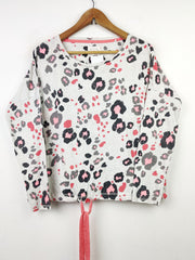 Buy online pre-used pre-loved 100% authentic & Original branded Next (NL-909) available in Pakistan. Top international brands avilable.